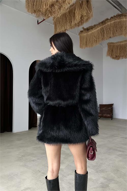 Kadin Oversize Siyah Cepli Astarlı Deri Biye Kemer Aksesuarlı Kürk Ceket HSZ023 