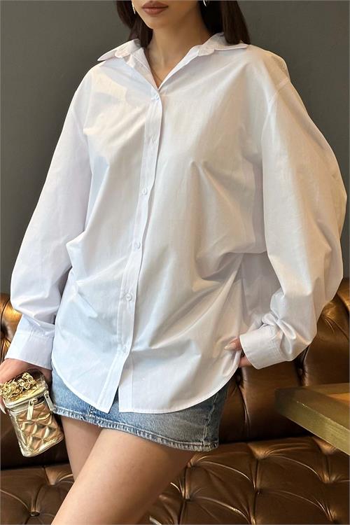 Kadın Beyaz Oversize Gömlek Düğmeli Uzun Kollu Şık Kesim HSZ059 