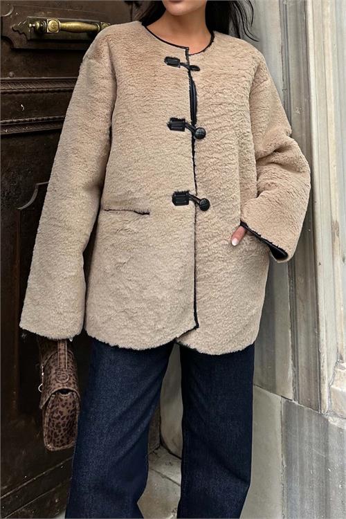 Kadın Bej Peluş Deri Detaylı Kadamalı Ceket HSZ025 