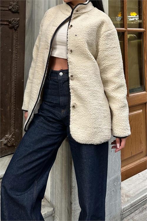 Kadın Bej Peluş Oversize Düğmeli Ceket HSZ026 