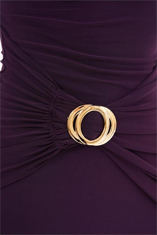 Kadın Mürdüm Omuz ve Ön Gold Toka Aksesuarlı Drapeli Sandy Kumaş Midi Elbise HSZ070 