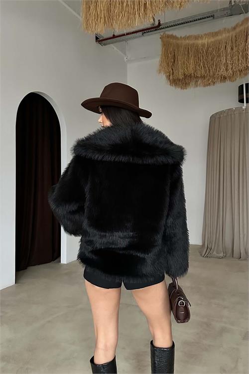 Siyah Astarlı Cepli Deri Bağlama Aksesuarlı Kürk Ceket HSZ022 